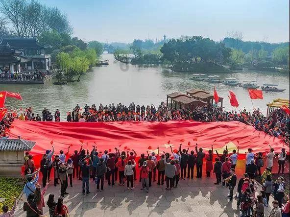 专业问答网站-地面铺设用的岩板哪种比较好?平台 | 精准解答你的疑问